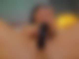 AmedeeaBanks's Live Sex Cam Show