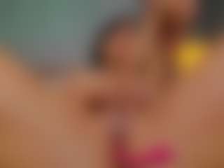 AmedeeaBanks's Live Sex Cam Show