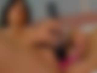 AmedeeaBanks's Live Sex Cam Show