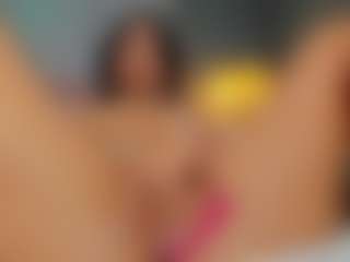 AmedeeaBanks's Live Sex Cam Show