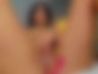 AmedeeaBanks's Live Sex Cam Show