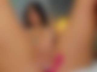 AmedeeaBanks's Live Sex Cam Show