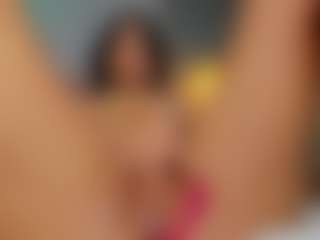 AmedeeaBanks's Live Sex Cam Show