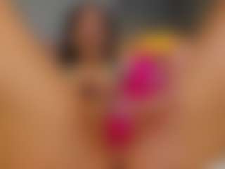 AmedeeaBanks's Live Sex Cam Show
