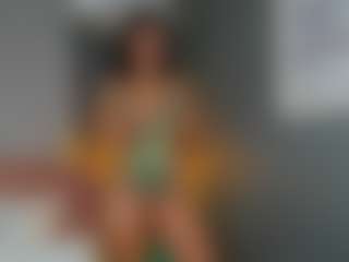 AmedeeaBanks's Live Sex Cam Show