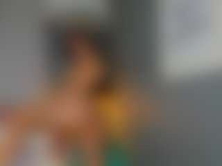 AmedeeaBanks's Live Sex Cam Show