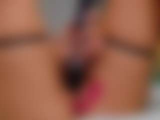 AmedeeaBanks's Live Sex Cam Show