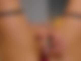 AmedeeaBanks's Live Sex Cam Show