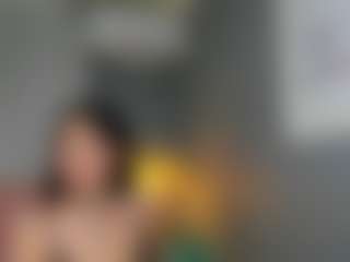 AmedeeaBanks's Live Sex Cam Show