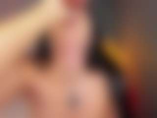 AmedeeaBanks's Live Sex Cam Show