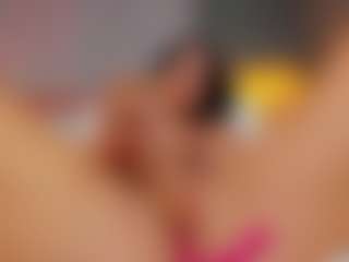 AmedeeaBanks's Live Sex Cam Show