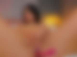 AmedeeaBanks's Live Sex Cam Show