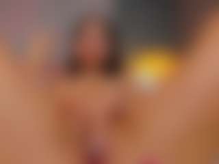 AmedeeaBanks's Live Sex Cam Show