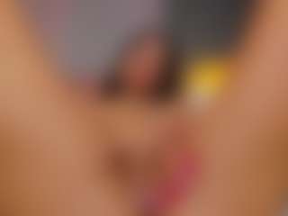 AmedeeaBanks's Live Sex Cam Show