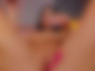 AmedeeaBanks's Live Sex Cam Show