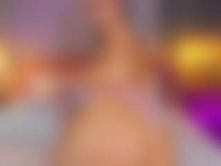 AmedeeaBanks's Live Sex Cam Show