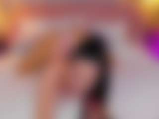 Live cam show with AmedeeaBanks - Squirt Curvy on Camming Site