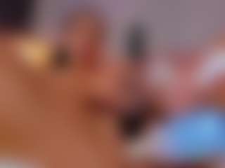 AmedeeaBanks's Live Sex Cam Show