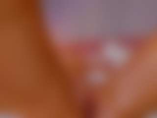 AmedeeaBanks's Live Sex Cam Show