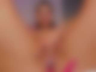 AmedeeaBanks's Live Sex Cam Show