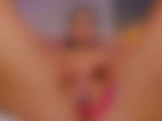 AmedeeaBanks's Live Sex Cam Show