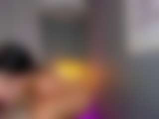 AmedeeaBanks's Live Sex Cam Show