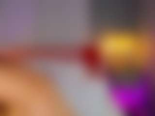AmedeeaBanks's Live Sex Cam Show