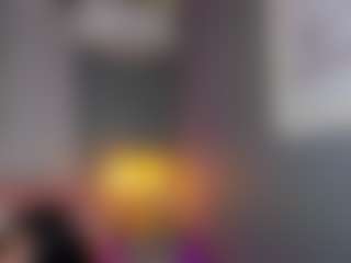 AmedeeaBanks's Live Sex Cam Show