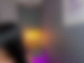AmedeeaBanks's Live Sex Cam Show