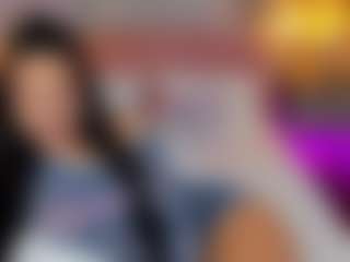 Live cam show with AmedeeaBanks - Lovense Teen (18+) on Latina Girls