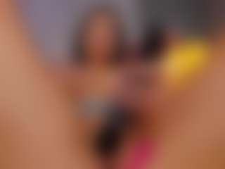 Live cam show with AmedeeaBanks - BBW on alttransgirls