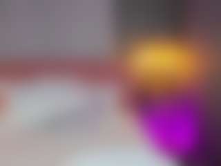 AmedeeaBanks's Live Sex Cam Show