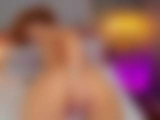 AmedeeaBanks's Live Sex Cam Show