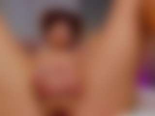 AmedeeaBanks's Live Sex Cam Show