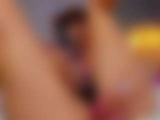 AmedeeaBanks's Live Sex Cam Show