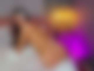 AmedeeaBanks's Live Sex Cam Show