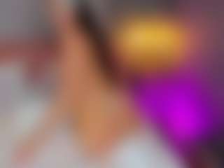 AmedeeaBanks's Live Sex Cam Show