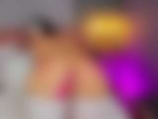 Live cam show with AmedeeaBanks - Thong on instabang
