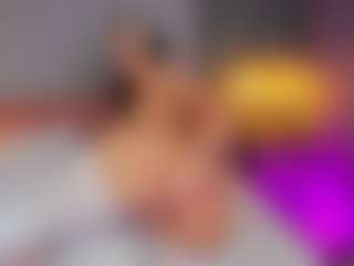 AmedeeaBanks's Live Sex Cam Show