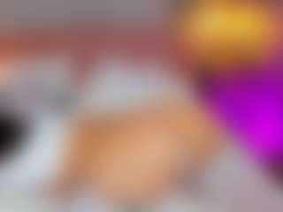 AmedeeaBanks's Live Sex Cam Show
