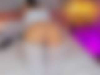 AmedeeaBanks's Live Sex Cam Show