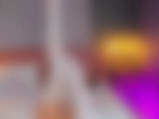Live cam show with AmedeeaBanks - Thong on googirlz