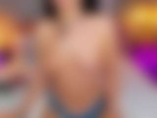AmedeeaBanks's Live Sex Cam Show