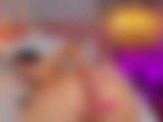 AmedeeaBanks's Live Sex Cam Show