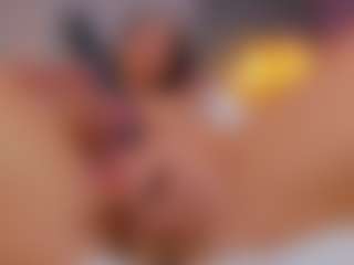 AmedeeaBanks's Live Sex Cam Show