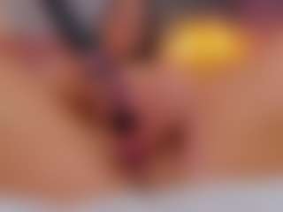 AmedeeaBanks's Live Sex Cam Show