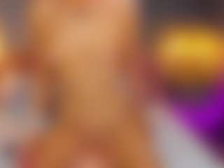AmedeeaBanks's Live Sex Cam Show