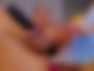 AmedeeaBanks's Live Sex Cam Show