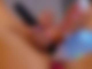 AmedeeaBanks's Live Sex Cam Show