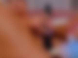 Live cam show with AmedeeaBanks - Amateur Curvy on sexylive.show